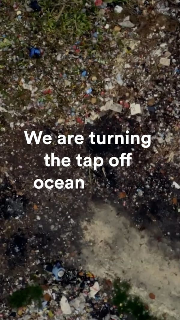 Botella de agua con aislamiento al vacío de 500 ml "Ocean Bottle" - Imagen 6
